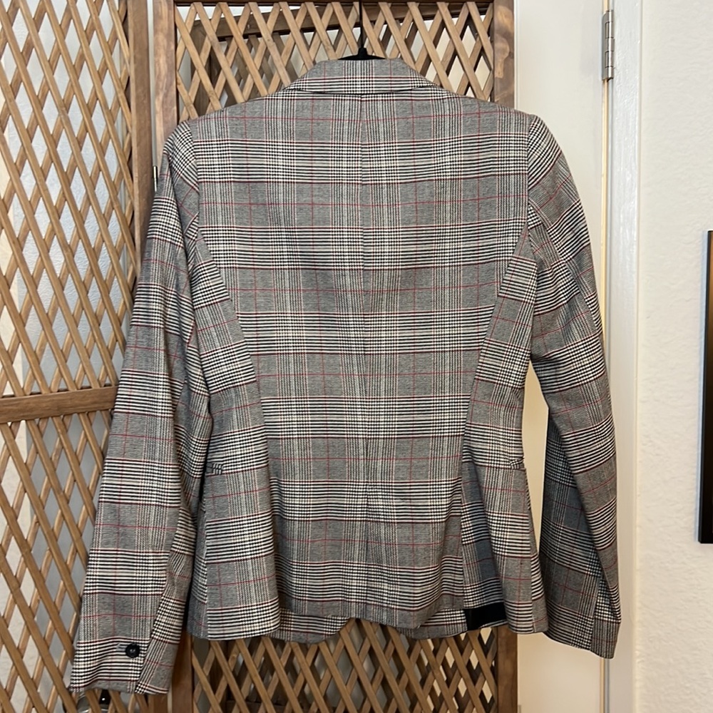 Zara Blazer - Picture 3 of 3